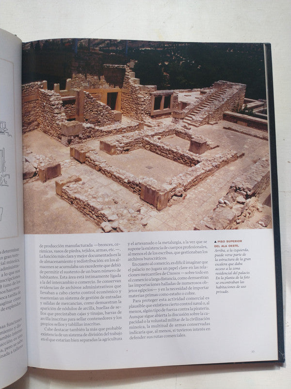 Libro usado en venta: Arqueologia - Cnosos; editorial Gredos impreso en 2018 realizamos envios a todo el mundo.3