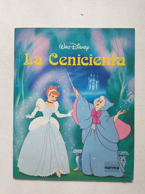 Libro usado en venta: La cenicienta; editorial Norma impreso en 1995 realizamos envios a todo el mundo.1