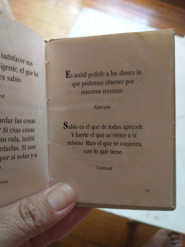 Libro usado en venta: El grillo violinista - Bichos cantores de Rosa Maria Rey; editorial Colihue impreso en _ realizamos envios a todo el mundo.2