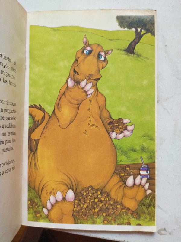 Libro usado en venta: El dragon pastelero de Stephen Cosgrove; editorial Altea impreso en 1975 realizamos envios a todo el mundo.3
