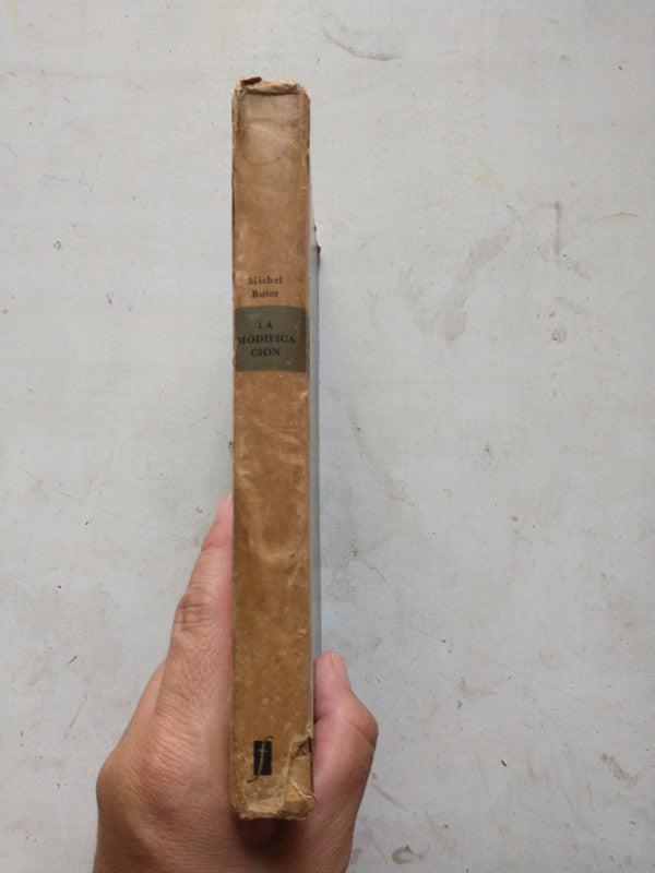 Libro usado en venta: La modificacion de Michel Butor; editorial Fabril impreso en 1961 realizamos envios a todo el mundo.2