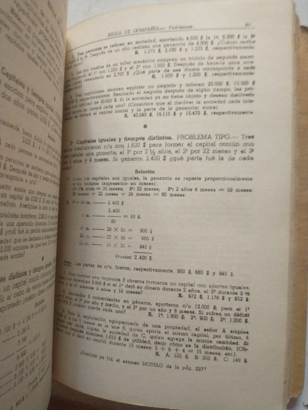 Libro usado en venta: Manual de ingreso en 1? a?o de P. Berruti; editorial Escolar impreso en 1964 realizamos envios a todo el mundo.2