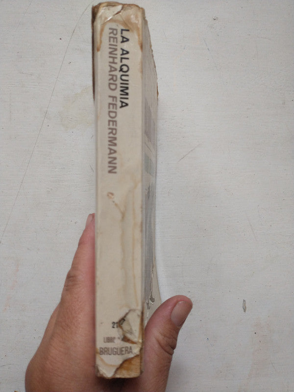 Libro usado en venta: Lengua y literatura 1: Practicas del lenguaje 7?- 1? de Fernando M. Carranza; editorial Mandioca impreso en 2019.2