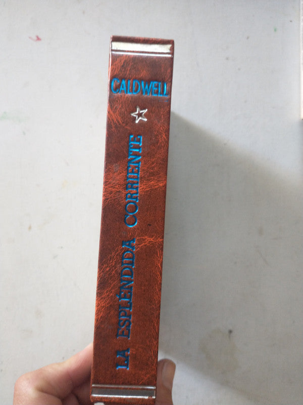 Libro usado en venta: Derecho ambiental de Mario F. Valls; editorial Ediciones del Autor impreso en 1992 realizamos envios a todo el mundo.2