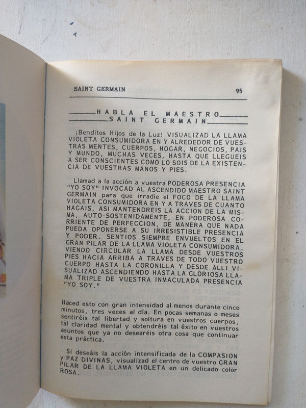 Libro usado en venta: La vida oculta - Tomo III de Claudio Paleka; editorial Panis Angelorum impreso en 2001 realizamos envios a todo el mundo.2