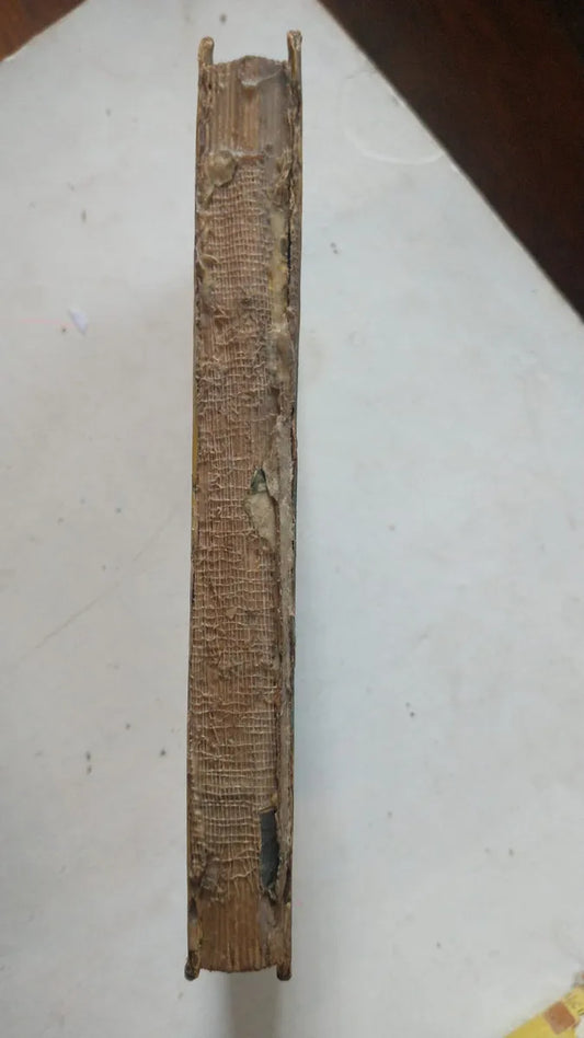 Libro usado en venta: Los tigres de la Malasia de Emilio Salgari; editorial Acme impreso en 1956 realizamos envios a todo el mundo.2