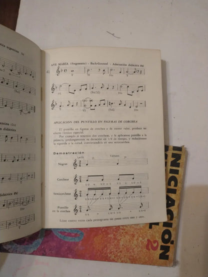 Libro usado en venta: Estudios sobre la histeria y otros ensayos de Sigmund Freud; editorial Hyspamerica impreso en 1988 envios a todo el mundo.2