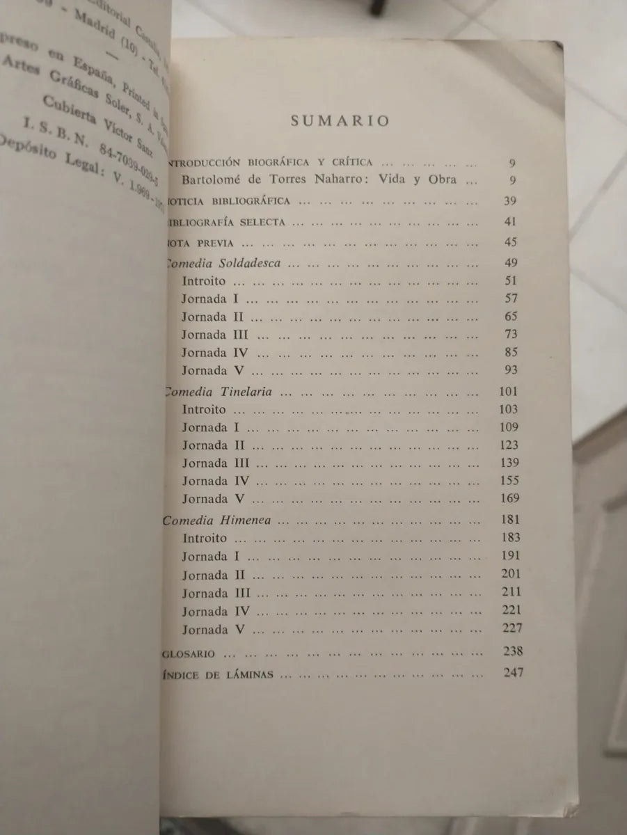 Libro usado en venta: Universidad sin clases de Miguel Casas Armengol; editorial Kapelusz impreso en 1987 realizamos envios a todo el mundo.2