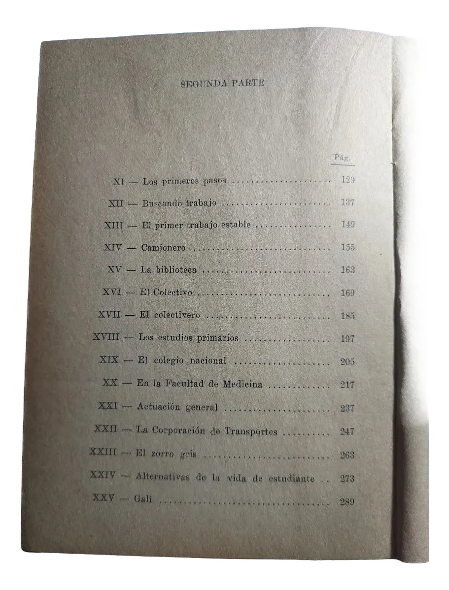 Libro usado en venta: Del arado al bisturi de Pascual De Simone; editorial Buenos Aires impreso en 1955 realizamos envios a todo el mundo.2