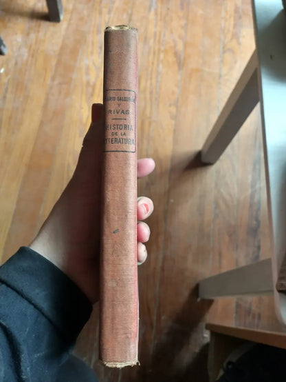 Libro usado en venta: Elementos de Historia de la literatura de Flavio Calderon y Rivas; editorial Cabaut y Cia impreso en 1910 envios a todo el mundo.2