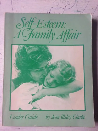 Libro usado en venta: Self-Esttem: A family affair de Jean Illsley Clarke; editorial HarperCollins impreso en 1981 realizamos envios a todo el mundo.1