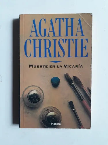 Libro usado en venta: Muerte en la Vicaria de Agatha Christie; editorial Planeta impreso en 2008 realizamos envios a todo el mundo.1
