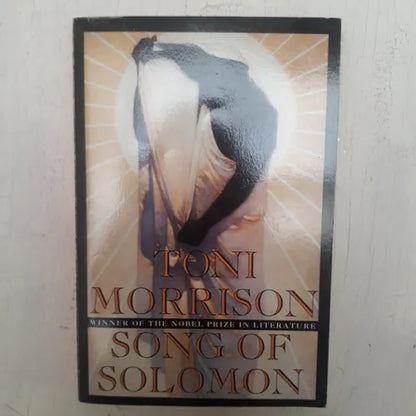 Libro usado en venta: Song of Solomon de Toni Morrison; editorial Penguin Books impreso en 1987 realizamos envios a todo el mundo.1