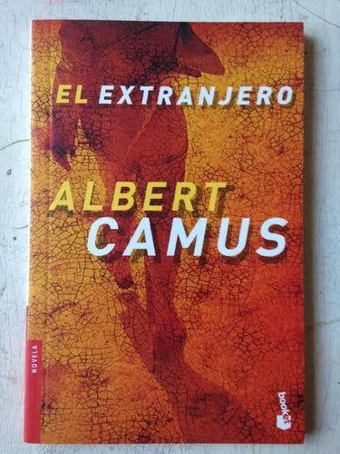 Libro usado en venta: El extranjero de Albert Camus; editorial Booket impreso en 2017 realizamos envios a todo el mundo.1