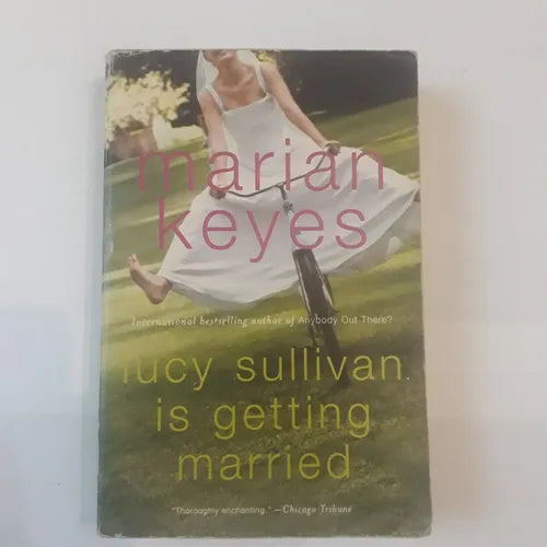 Libro usado en venta: Lucy Sullivan is getting married de Marian Keyes; editorial HarperCollins impreso en 2002 realizamos envios a todo el mundo.1