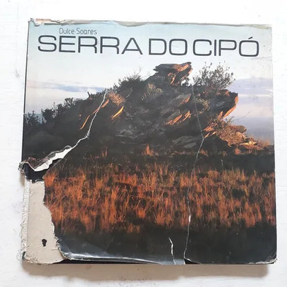 Libro usado en venta: Serra Do Cipo de Soares Dulce; editorial Nova Fronteira impreso en 1988 realizamos envios a todo el mundo.1