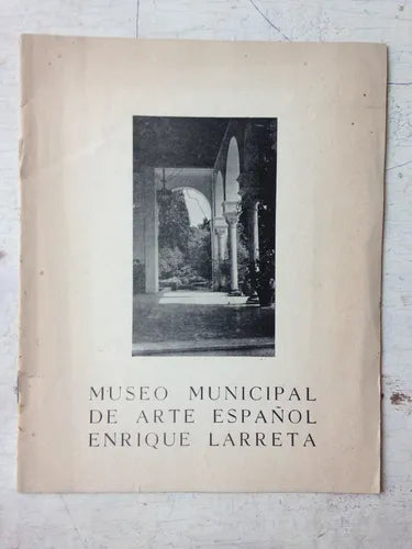 Libro usado en venta: Museo Municipal de Arte Espa?ol Enrique Larreta de Folleto; realizamos envios a todo el mundo.1