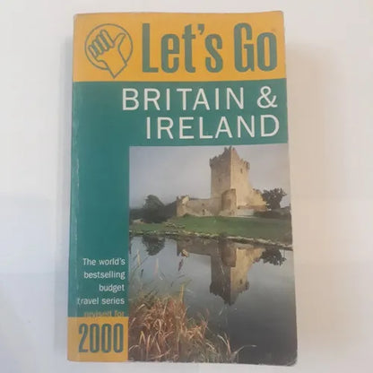 Libro usado en venta: Let's go - Britain & Ireland de Daryl Sng; editorial Macmillan impreso en 2000 realizamos envios a todo el mundo.1