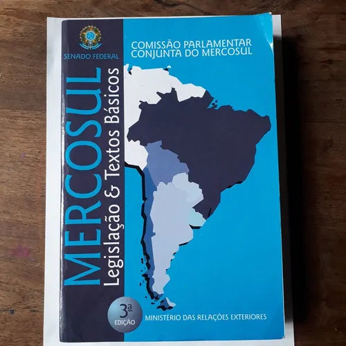 Libro usado en venta: Mercosul: Legislacao & Textos basicos; editorial Senado Federal impreso en 2000 realizamos envios a todo el mundo.1