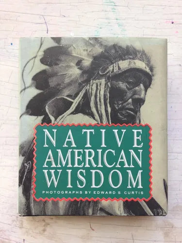 Libro usado en venta: Native American Wisdom; editorial Running Press impreso en 1993 realizamos envios a todo el mundo.1