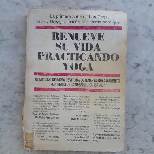 Libro usado en venta: Renueve su vida practicando yoga de Indra Devi; editorial Diana impreso en 1986 realizamos envios a todo el mundo.1