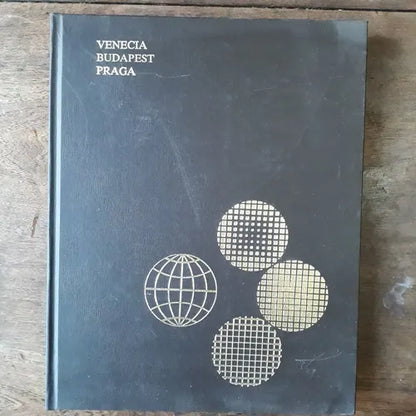 Libro usado en venta: Galeria de la Academia de Venecia (Tapa dura) de El mundo de los Museos; editorial Codex impreso en 1967 envios a todo el mundo.1