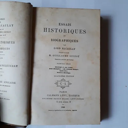Libro usado en venta: Essais Historiques et Biographiques de Lord Macaulay; editorial Calmann - Levy impreso en 1882 realizamos envios a todo el mundo.1