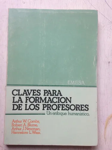 Libro usado en venta: Claves para la formacion de los profesores; editorial E. M. E. S. A. impreso en 1979 realizamos envios a todo el mundo.1