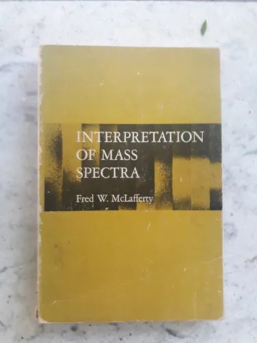 Libro usado en venta: Interpretation of mass spectra de Fred W. McLafferty; editorial W.A. Benjamin, Inc impreso en 1967 envios a todo el mundo.1