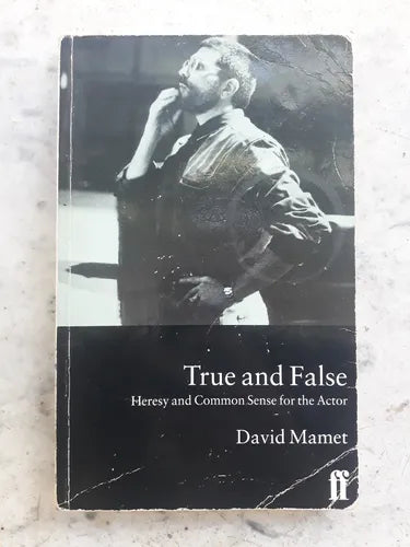 Libro usado en venta: True and false de David Mamet; editorial Faber and faber impreso en 1997 realizamos envios a todo el mundo.1
