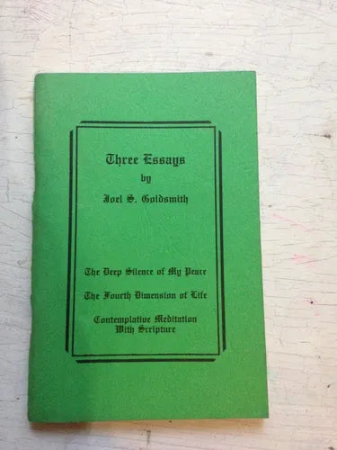 Libro usado en venta: Three essays de Joel S. Goldsmith; editorial Devorss & Company realizamos envios a todo el mundo.1
