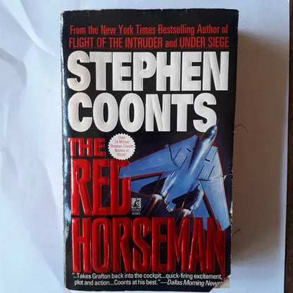 Libro usado en venta: The red horseman de Stephen Coonts; editorial Pocket Book impreso en 1994 realizamos envios a todo el mundo.1