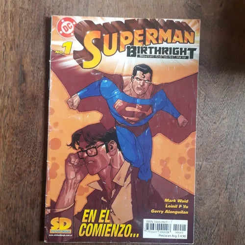 Libro usado en venta: Superman - Birthright, en el comienzo; editorial DC realizamos envios a todo el mundo.1