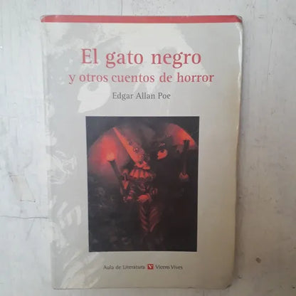 Libro usado en venta: El gato negro y otros cuentos de horror de Edgar Allan Poe; editorial Vicens - Vives impreso en 2000 envios a todo el mundo.1