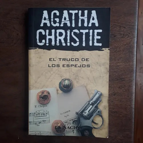 Libro usado en venta: El truco de los espejos de Agatha Christie; editorial Planeta impreso en 2007 realizamos envios a todo el mundo.1