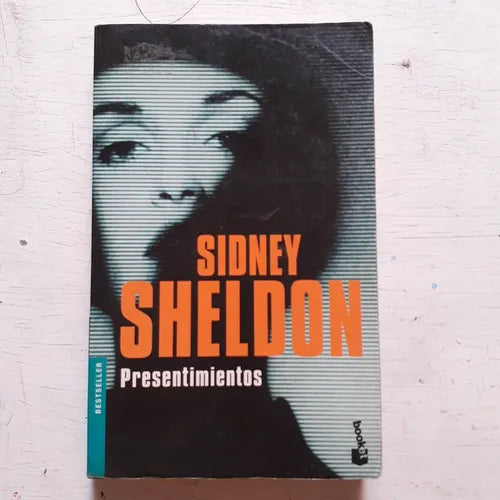Libro usado en venta: Presentimientos de Sidney Sheldon; editorial Booket impreso en 2002 realizamos envios a todo el mundo.1