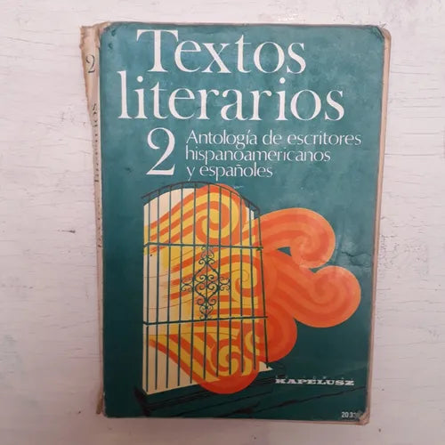 Libro usado en venta: Textos literarios 2; editorial Kapelusz impreso en 1982 realizamos envios a todo el mundo.1