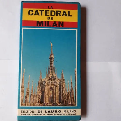 Libro usado en venta: La Catedral de Milan de Guia a la visita del templo; editorial Di Lauro realizamos envios a todo el mundo.1