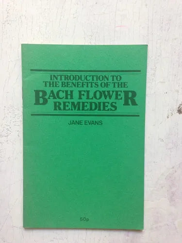 Libro usado en venta: Introduction to The benefits of the Bach flower remedies de Jane Evans; editorial C. W. Daniel Company impreso en 1974.1