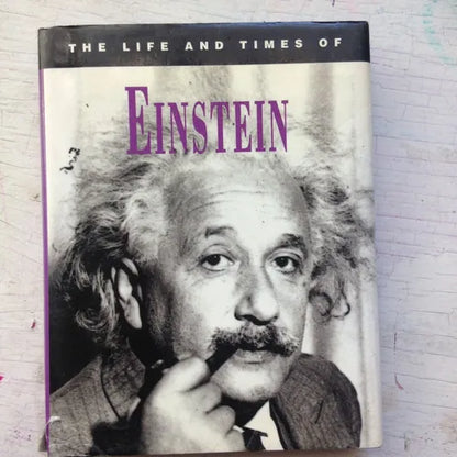 Libro usado en venta: The life and times of Einstein (Pocket) de James Brown; editorial Parragon impreso en 1994 realizamos envios a todo el mundo.1