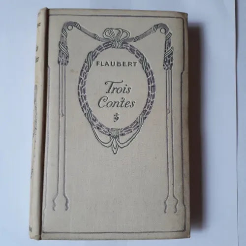 Libro usado en venta: Trois Contes de Gustavo Flaubert (Gustave); editorial Nelson realizamos envios a todo el mundo.1