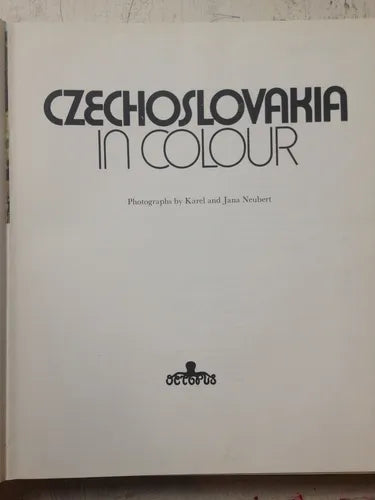 Libro usado en venta: Czechoslovakia in colour de Kared and Jana Neubert; editorial Octopus Books impreso en 1975 realizamos envios a todo el mundo.1