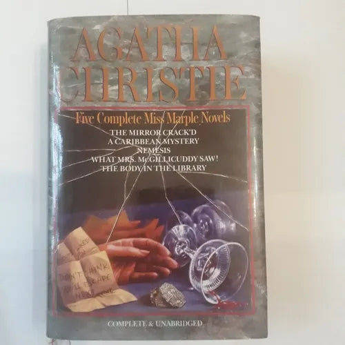 Libro usado en venta: Five complete Miss Marple Novels de Agatha Christie; editorial Complete & Unabridged impreso en 1980 envios a todo el mundo.1
