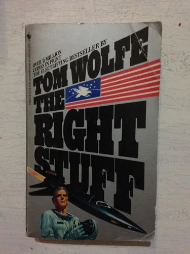 Libro usado en venta: The right stuff de Tom Wolfe; editorial Bantam impreso en 1988 realizamos envios a todo el mundo.1