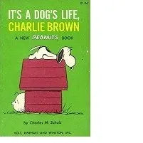 Libro usado en venta: It's a dog's life, Charlie Brown de Charles M. Schulz; editorial Rinehard impreso en 1966 realizamos envios a todo el mundo.1