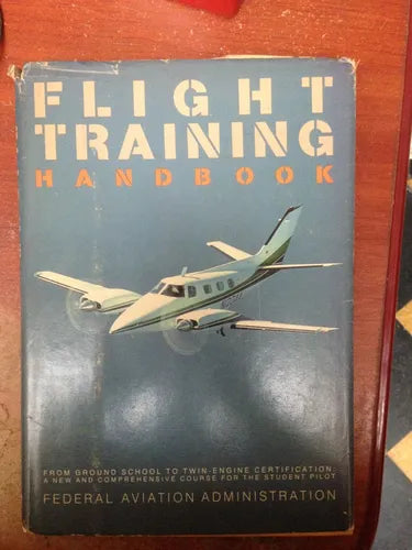 Libro usado en venta: The federal aviation administration de Flight training handbook; editorial Doubleday impreso en 1980 envios a todo el mundo.1