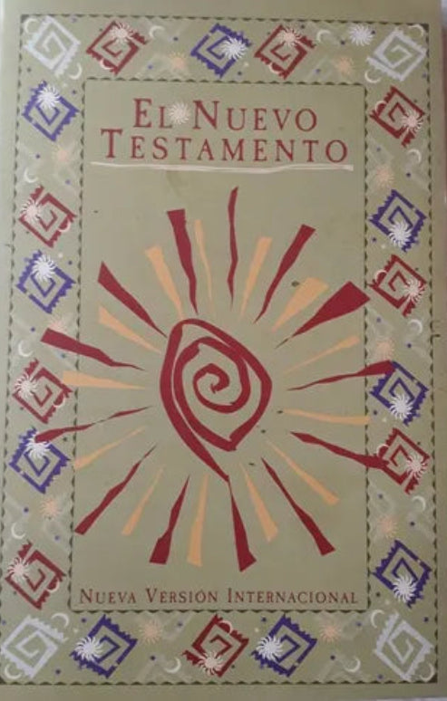 Libro usado en venta: El Nuevo Testamento - NVI; editorial Sociedad Biblica Internacional impreso en 1998 realizamos envios a todo el mundo.1