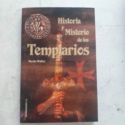 Libro usado en venta: Historia y misterio de los templarios de Martin Walker; editorial Edicomunicacion impreso en 2006 envios a todo el mundo.1