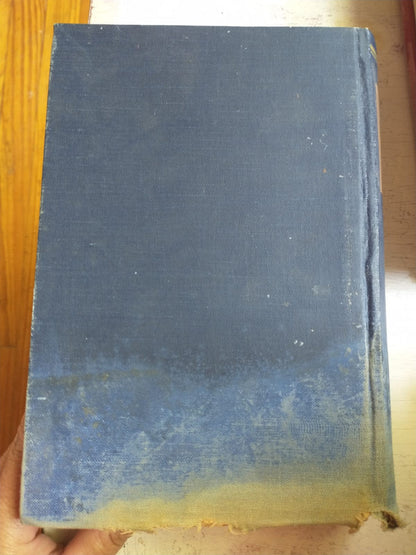 Libro usado en venta: Martin Fierro - Critica de Alberto Leumann de Jose Hernandez; editorial Angel Estrada impreso en 1951 envios a todo el mundo.3