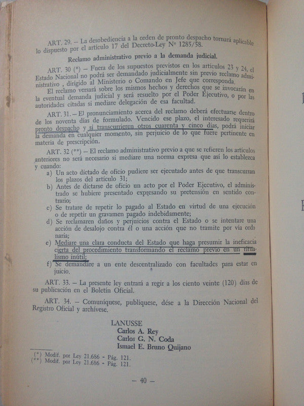 Libro usado en venta: Temas de Derecho procesal de Revista; impreso en 2000 realizamos envios a todo el mundo.2